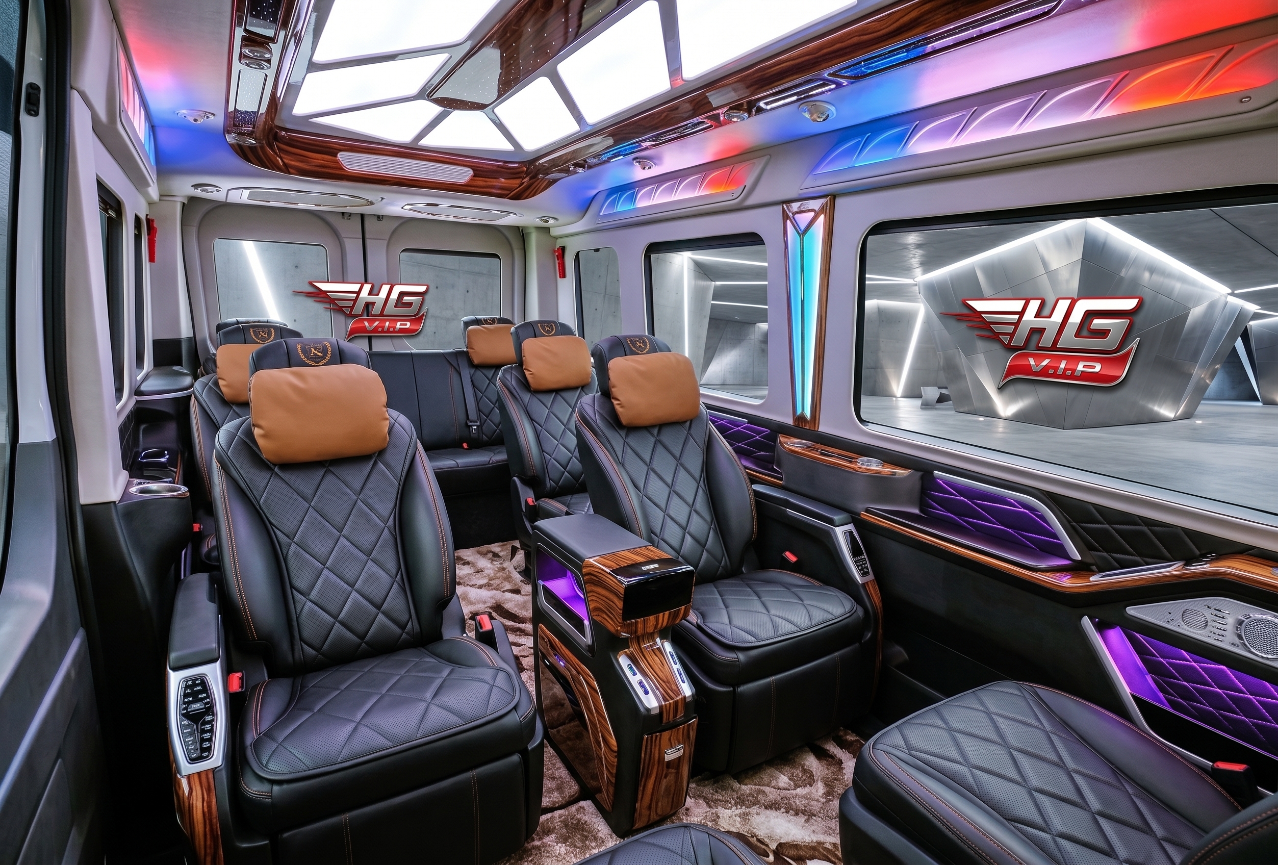 Limousine 9 chỗ Hoàng Gia Car